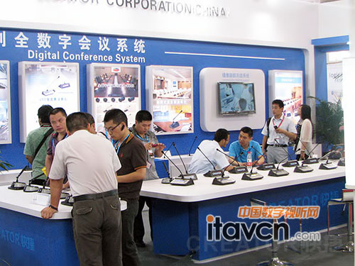CREATOR快捷盛裝亮相PALM EXPO 2012 數字技術服務現場引關注